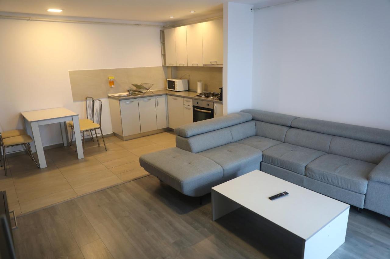 5 Star Residence Braşov Eksteriør billede