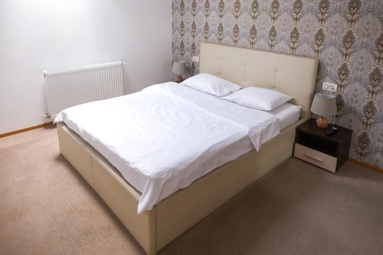 5 Star Residence Braşov Eksteriør billede