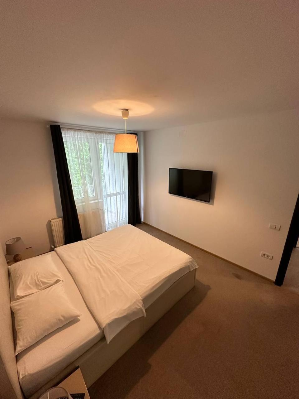 5 Star Residence Braşov Eksteriør billede