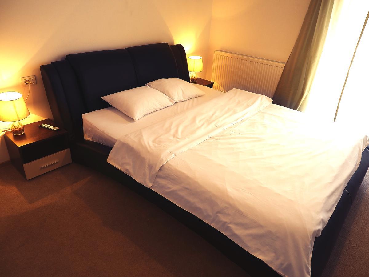 5 Star Residence Braşov Eksteriør billede